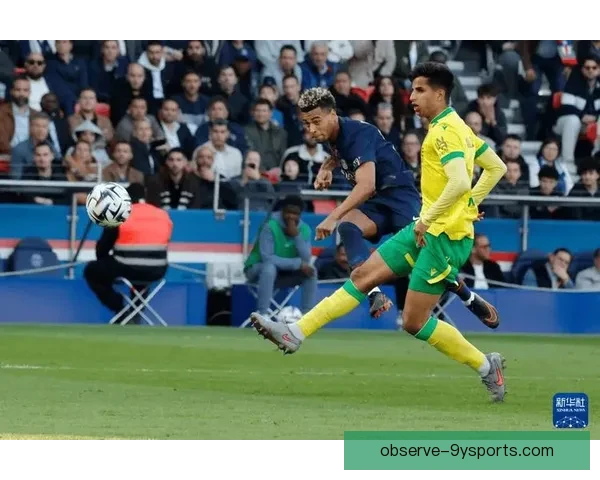 法甲联赛最新动态：巴黎圣日耳曼领跑积分榜 竞争激烈引发热议